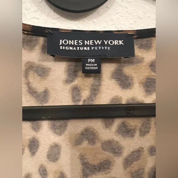 Jones New York Signature faux wrap Dress - Picture 4 of 12